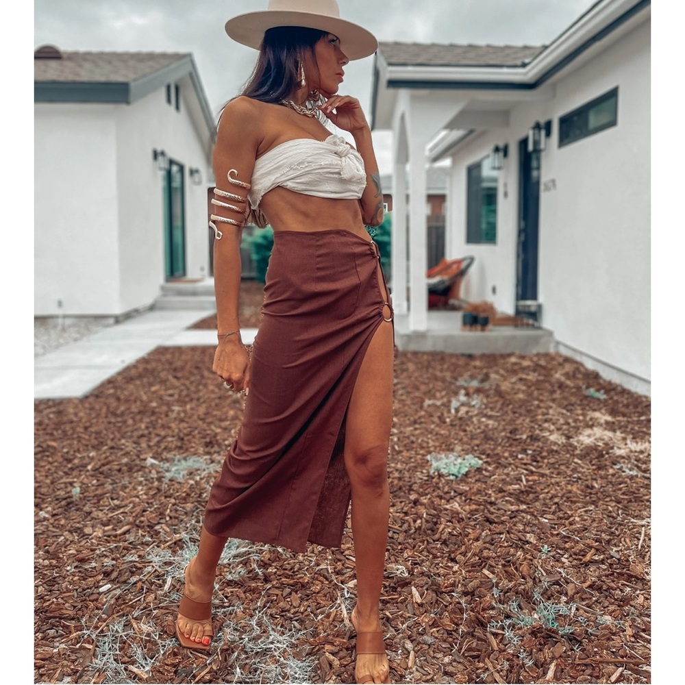 Brown Ring Skirt - Picture 2 of 14